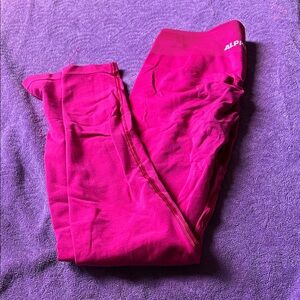 Alphalete Vibrant Pink Leggings
